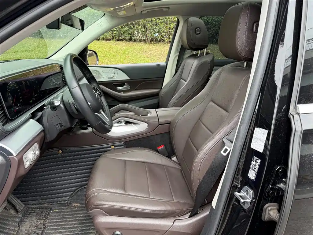 Mercedes-Benz GLS 2023 GLS 400 4MATIC фото 8