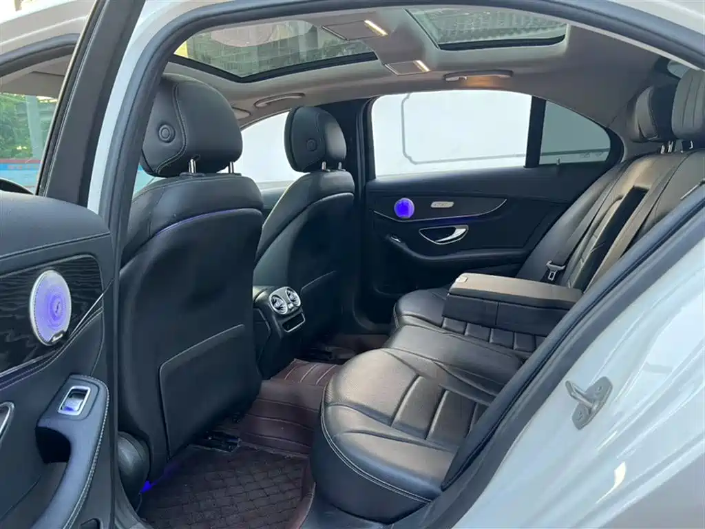 Mercedes-Benz C-Class 2019 Facelift C 260 L Sport фото 11