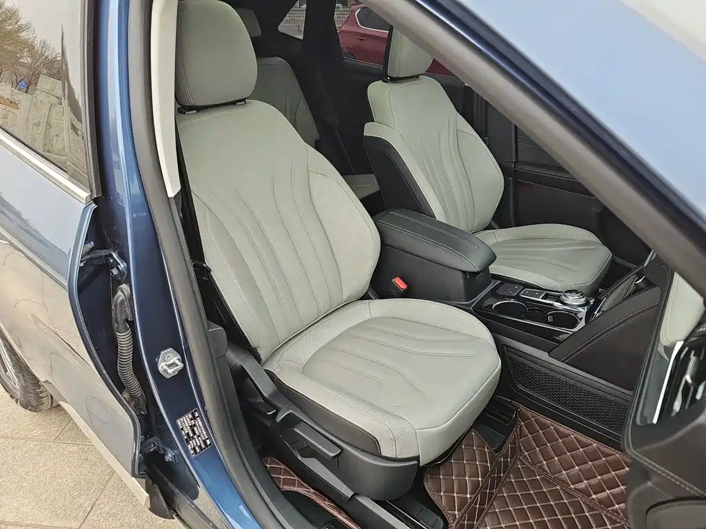Ford Escape 2021 2020 EcoBoost 245 4WD Premium Edition