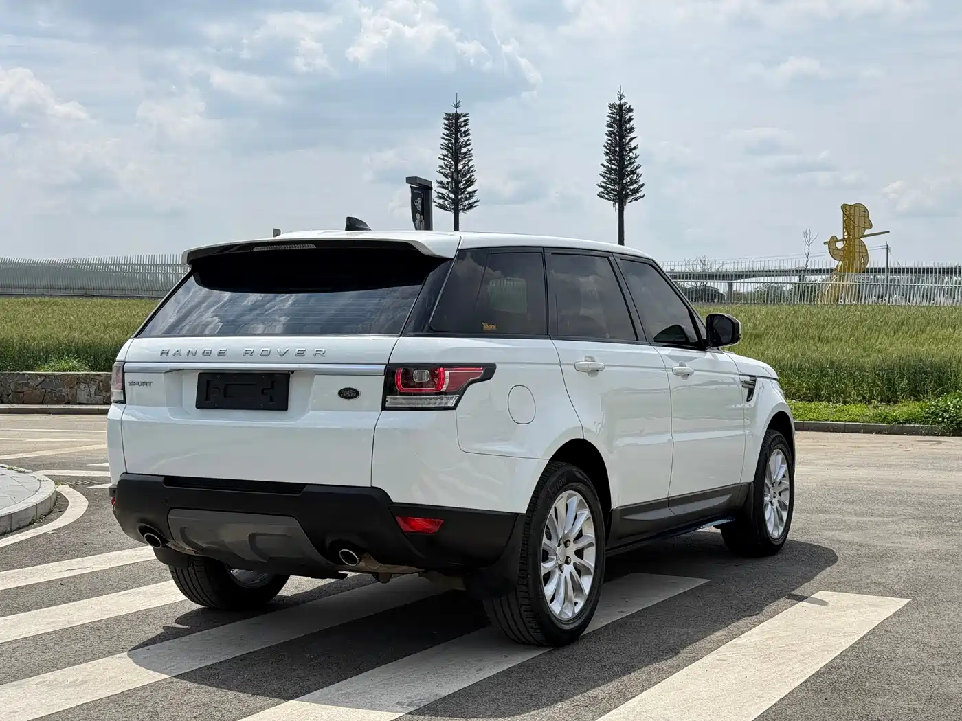 Land Rover Range Rover Sport 2017 3.0 SC V6 HSE фото 5
