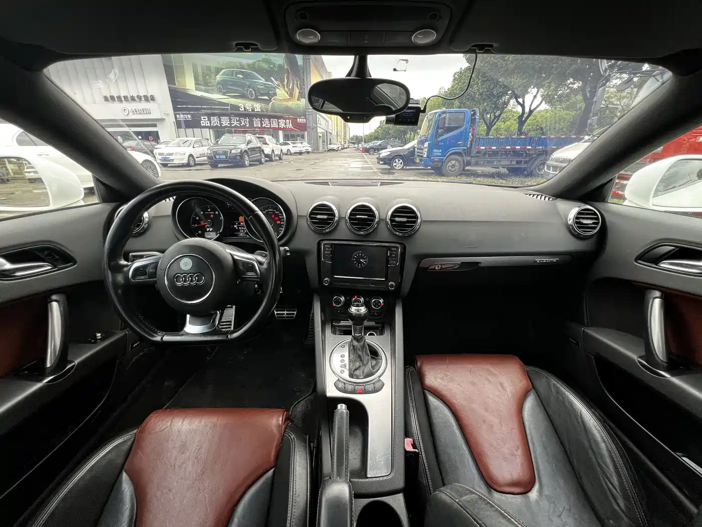 Фото 8 - Audi TT