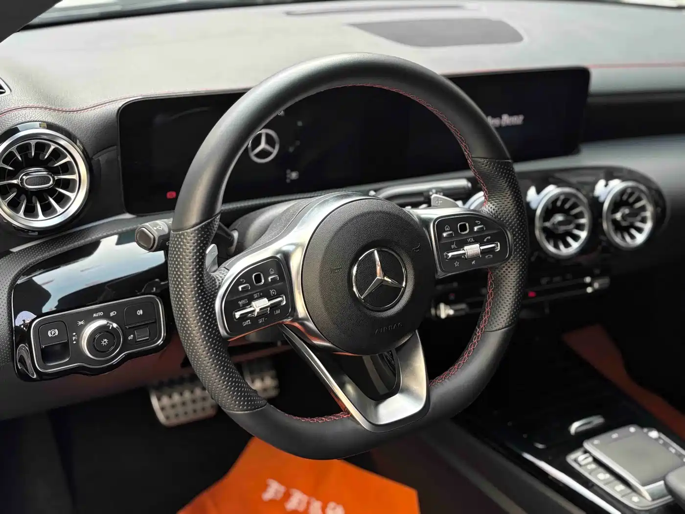 Mercedes-Benz CLA (Import) 2022 CLA 200 фото 16
