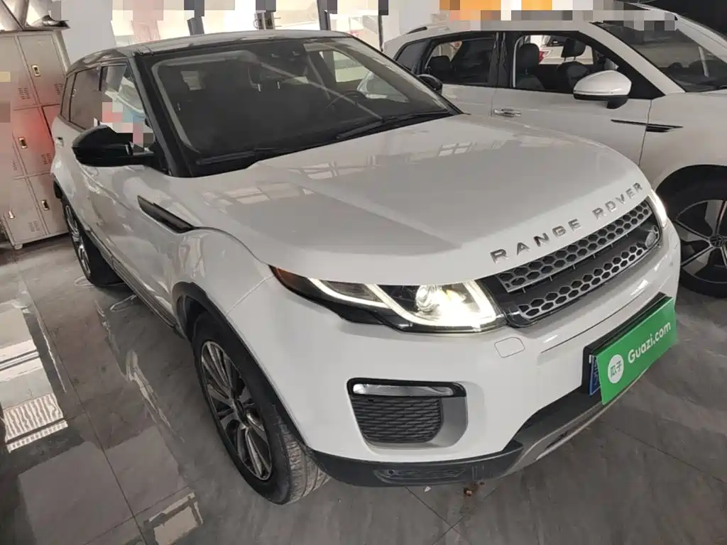 Photo 4 - Land Rover Range Rover Evoque