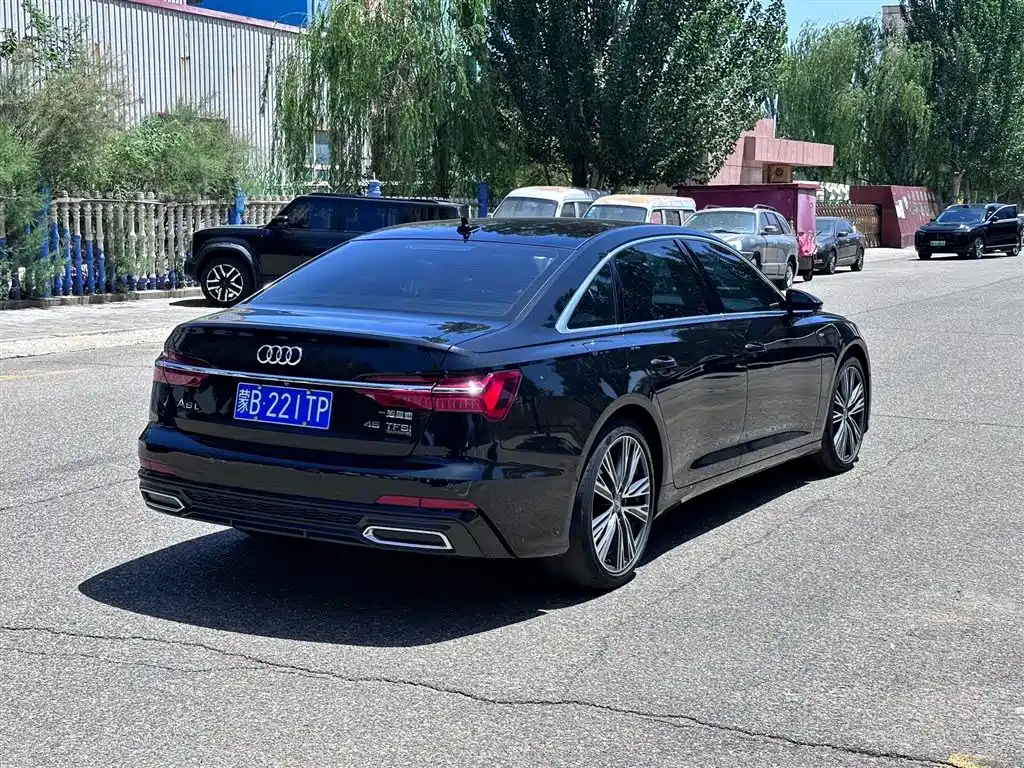 Audi A6L 2021 45 TFSI quattro Premium Sport фото 4