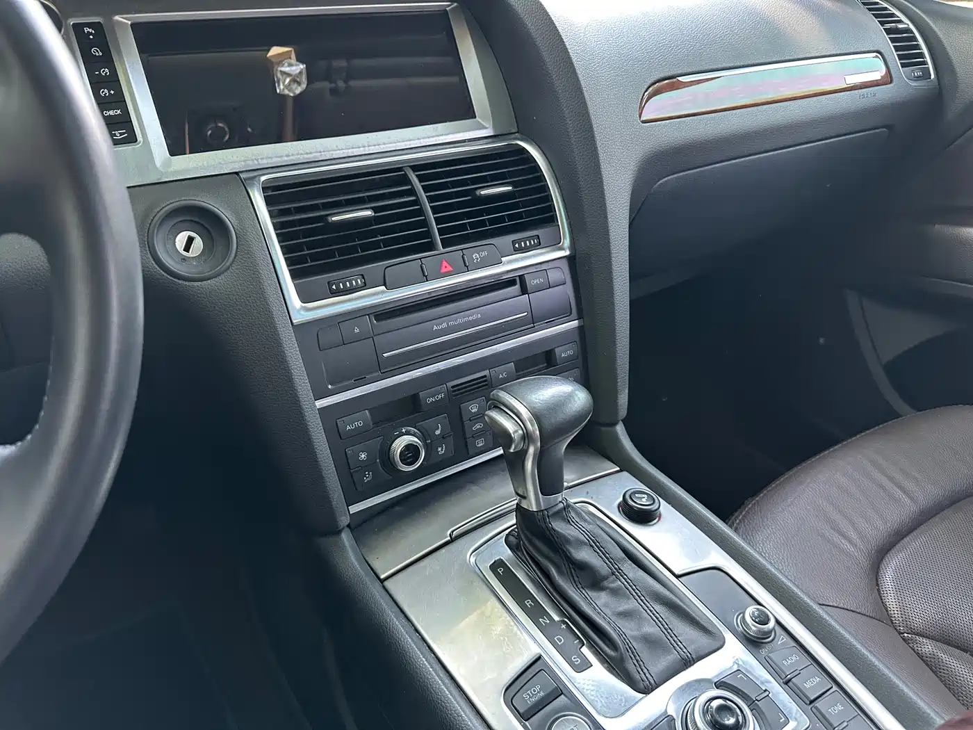 Audi Q7 2013 35 TFSI Comfort фото 34