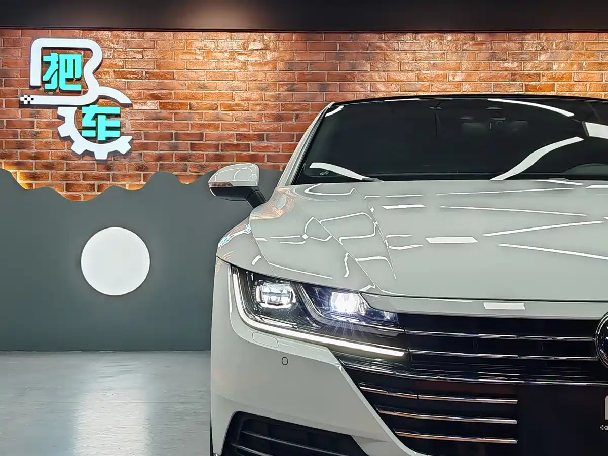 Volkswagen FAW-Volkswagen CC 2020 330TSI Glamour Version China VI фото 7