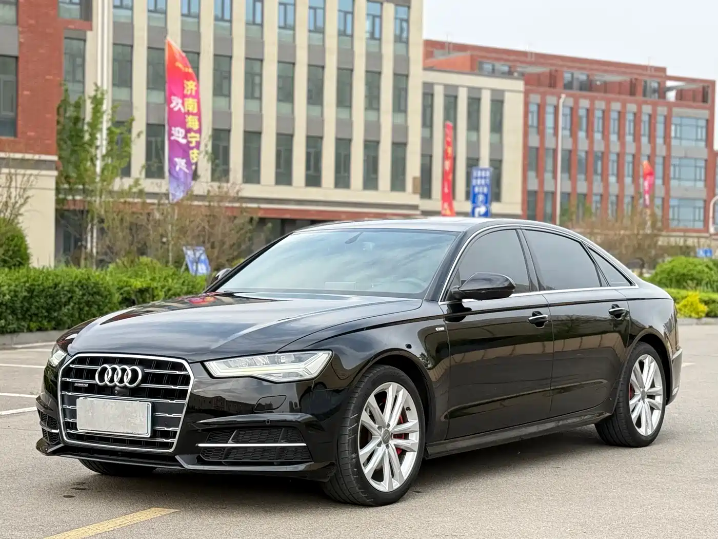 Audi A6L 2018 30th Anniversary 45 TFSI quattro Sport