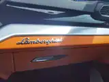 Фото 7 - Lamborghini Urus