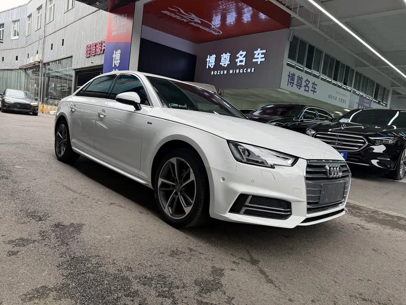 Audi A4L 2018 30th Anniversary 40 TFSI Sport фото 3