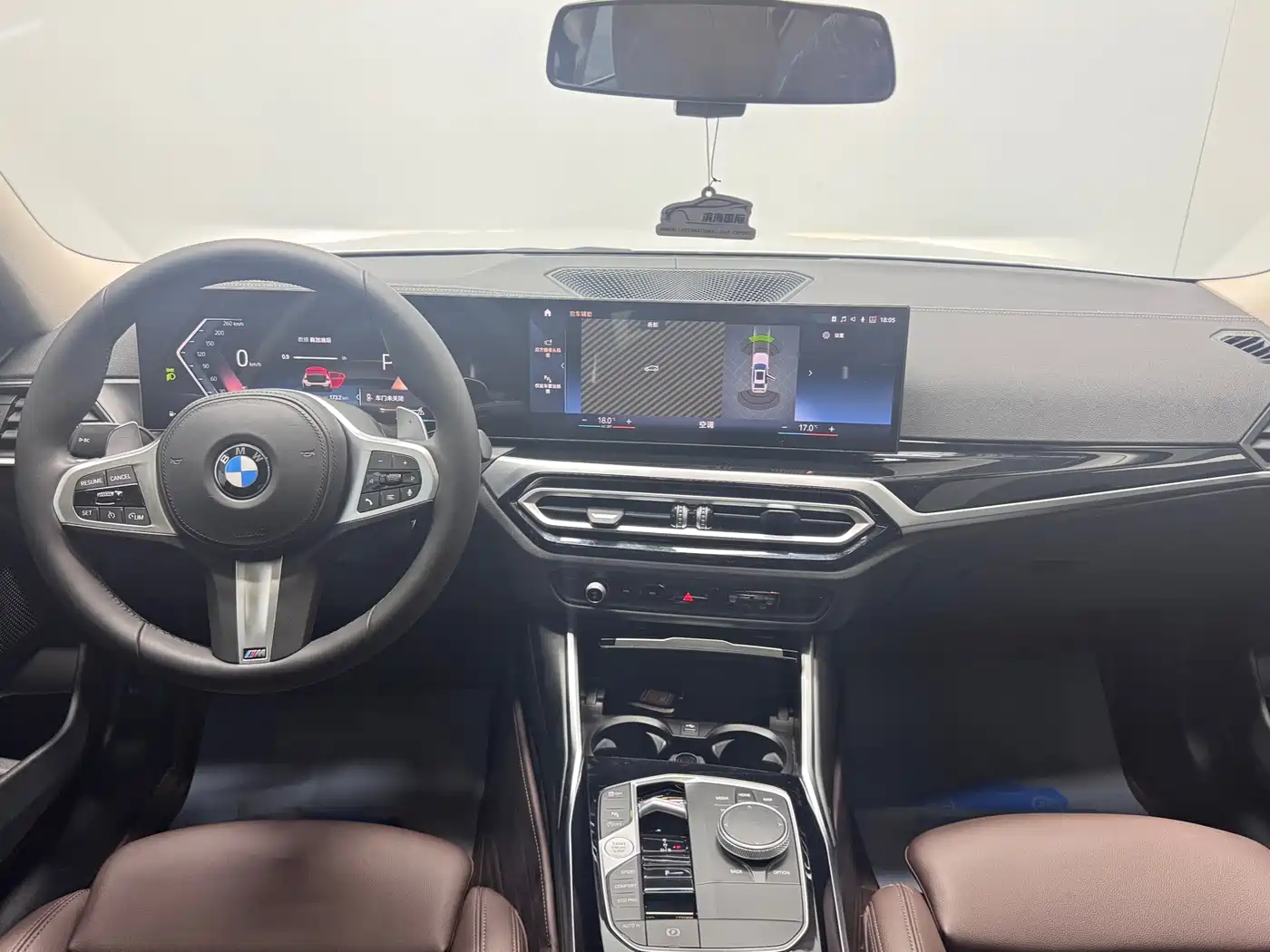 BMW 3 Series 2023 320Li M Sport Package фото 14