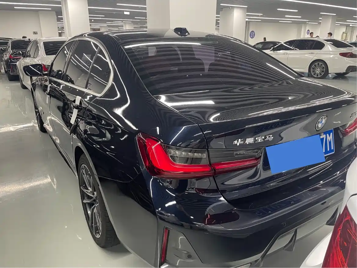 BMW 3 Series 2023 320Li M Sport Package фото 9