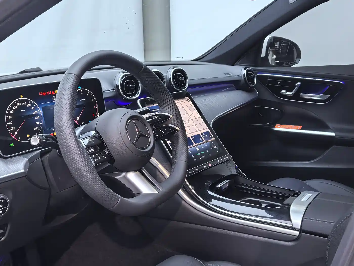 Mercedes-Benz C-Class 2026 C 200 L Sport фото 9