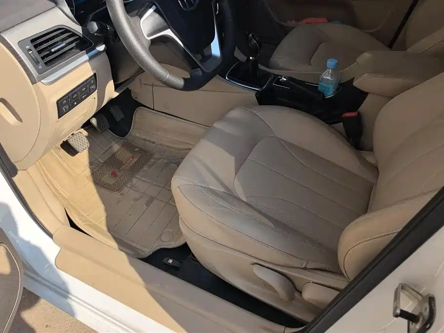 GEELY AUTOMOBILE EMGRAND