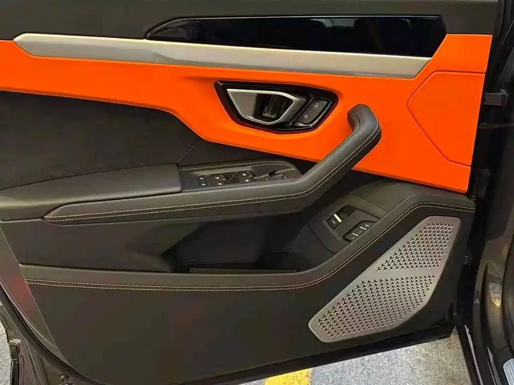 Lamborghini Urus 2024 2023 4.0T V8 S