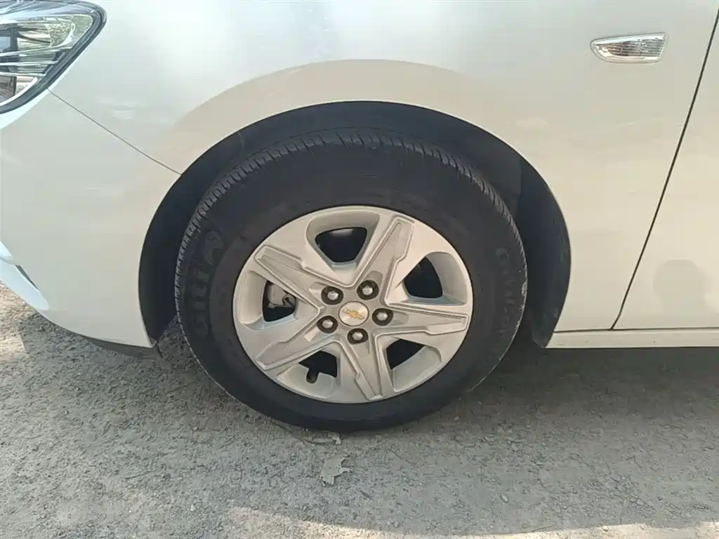 Chevrolet Cavalier 2018 320 Auto Enjoy Sunroof Edition фото 23