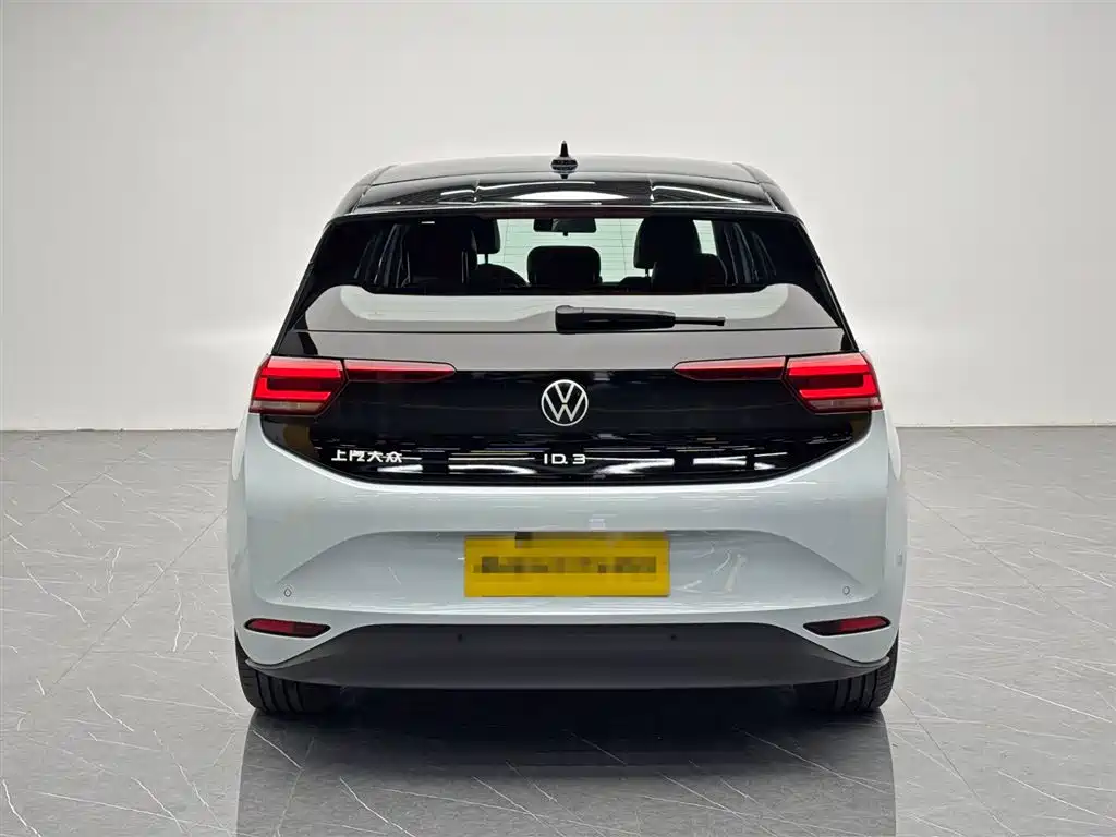 Volkswagen ID.3 2023 Upgraded Pure Intelligence Edition фото 5