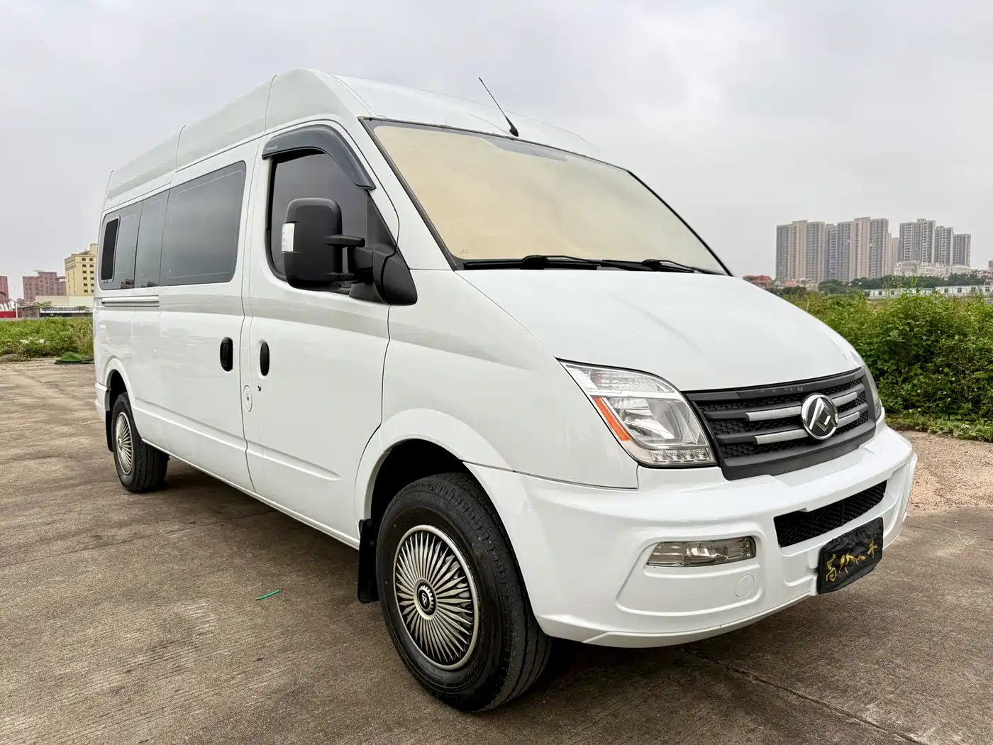 SAIC MAXUS XINTU V80