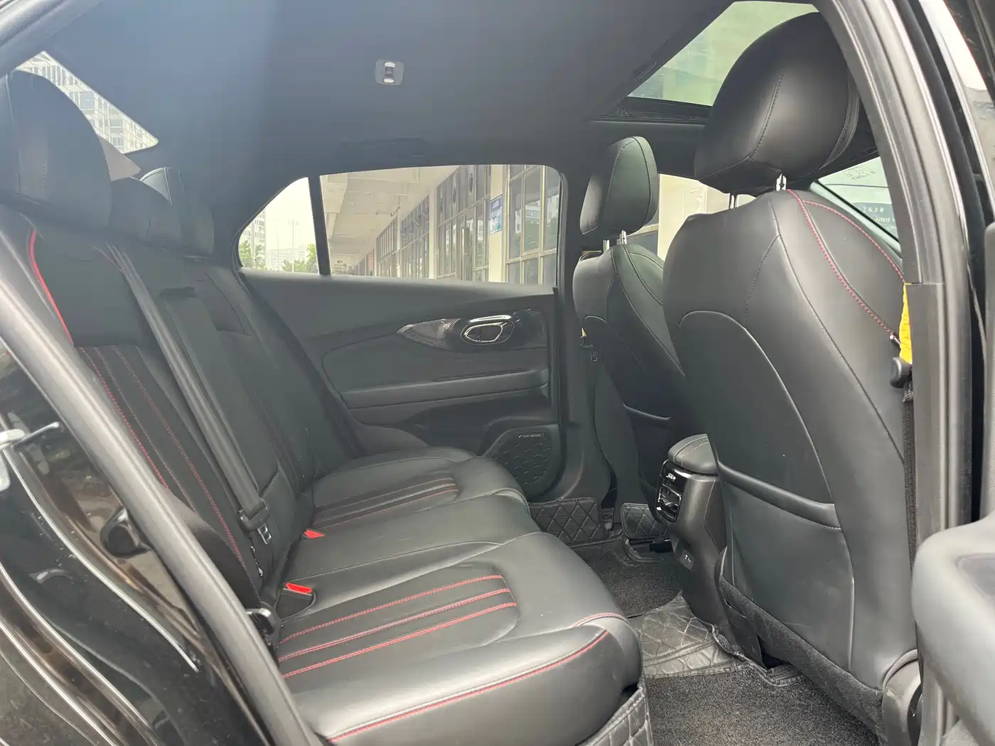 GAC Trumpchi Trumpchi Emkoo 2023 270T DCT J15 Edition фото 14