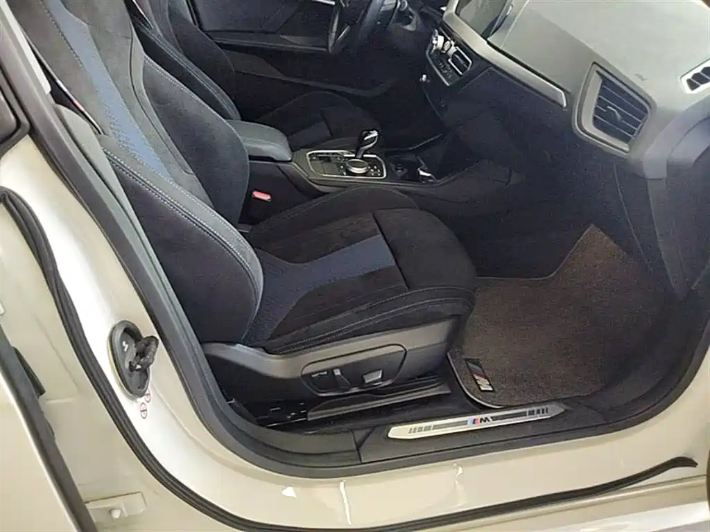 BMW 2 Series (Import) 2021 225i 4-Door Gran Coupe M Sport Shadow Edition фото 20