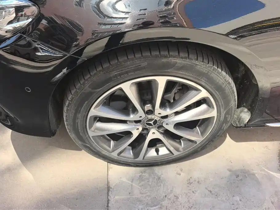 Mercedes-Benz E-Class 2018 Facelift E 200 L фото 6