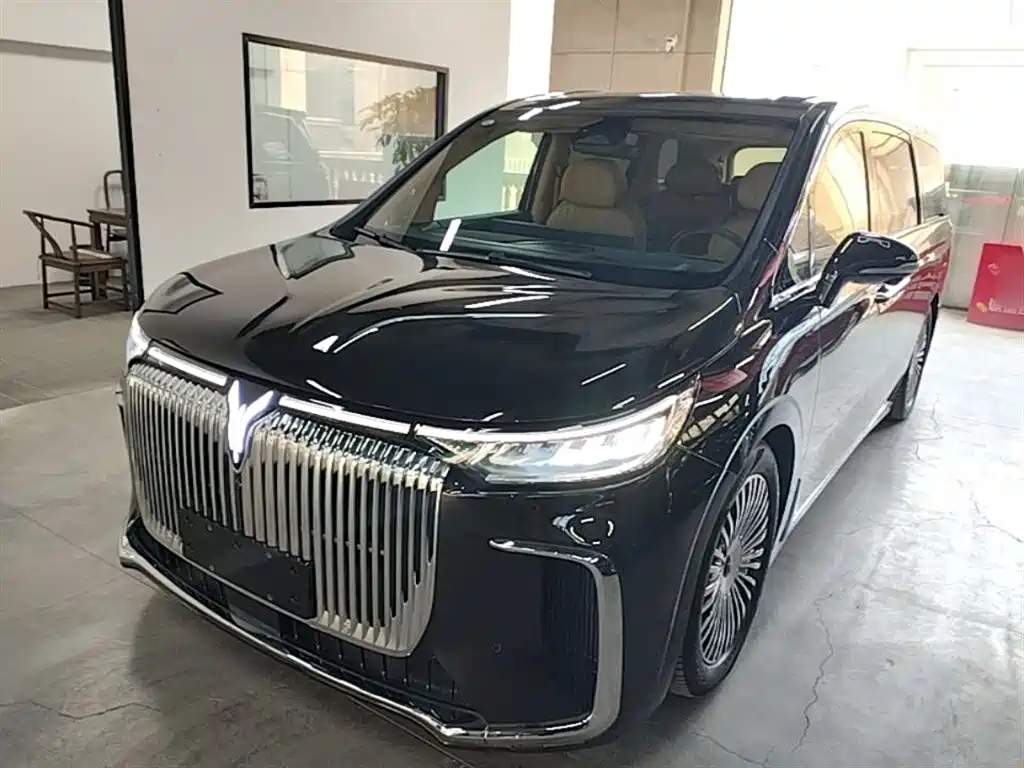 Voyah Auto Voyah Dreamer 2025 PHEV AWD Flagship Kunpeng Edition фото 2