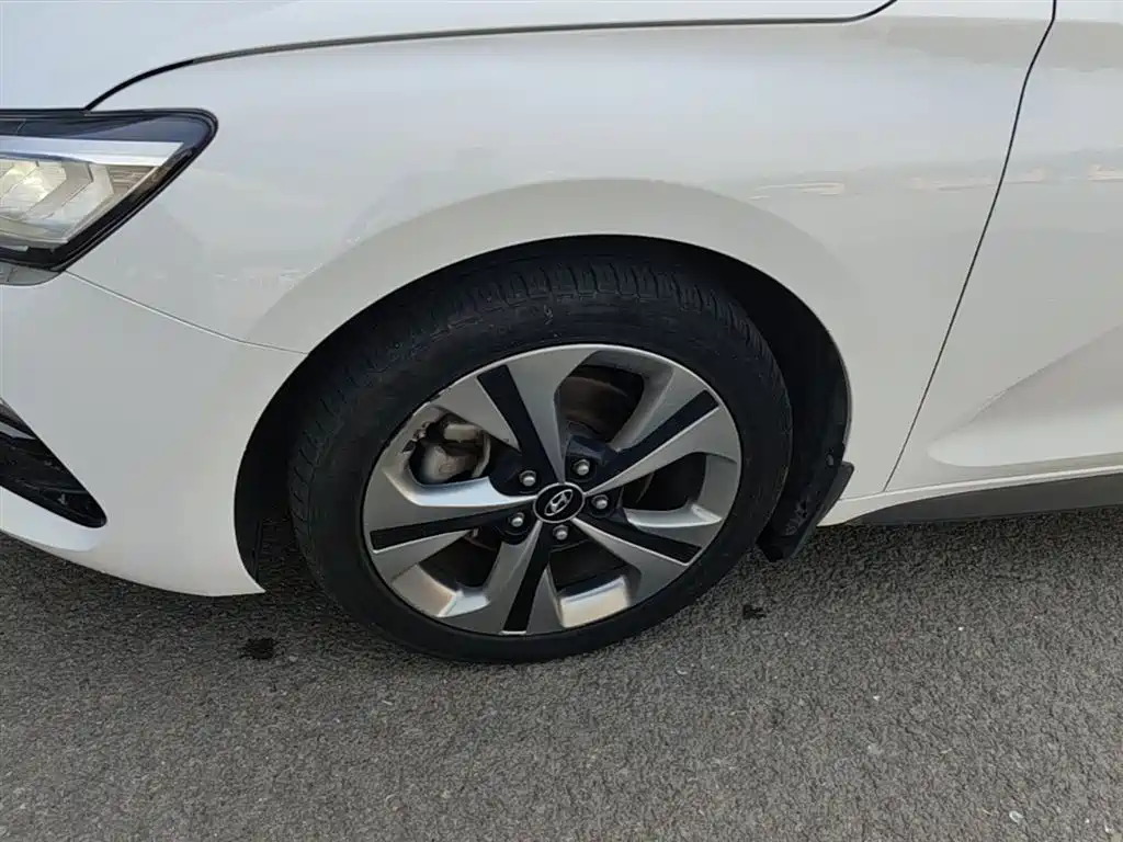 Hyundai Fista 2019 280TGDi Smart Speed Edition China V фото 23