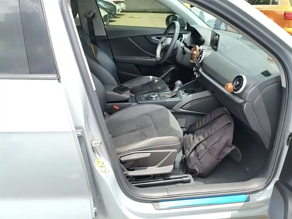 Audi Q2L e-tron 2022 Q2L e-tron Pure Electric Intelligent фото 16