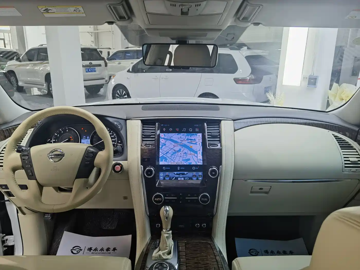 Nissan Patrol 2018 4.0L Flagship фото 14