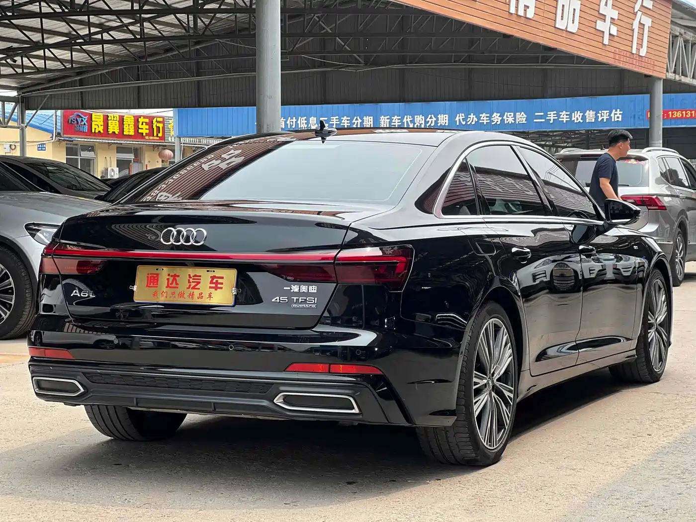 Audi A6L 2021 45 TFSI quattro Exclusive Elegance фото 4