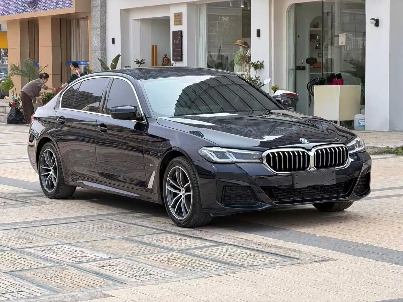 BMW 5 Series 2021 Facelift 525Li M Sport Package фото 3
