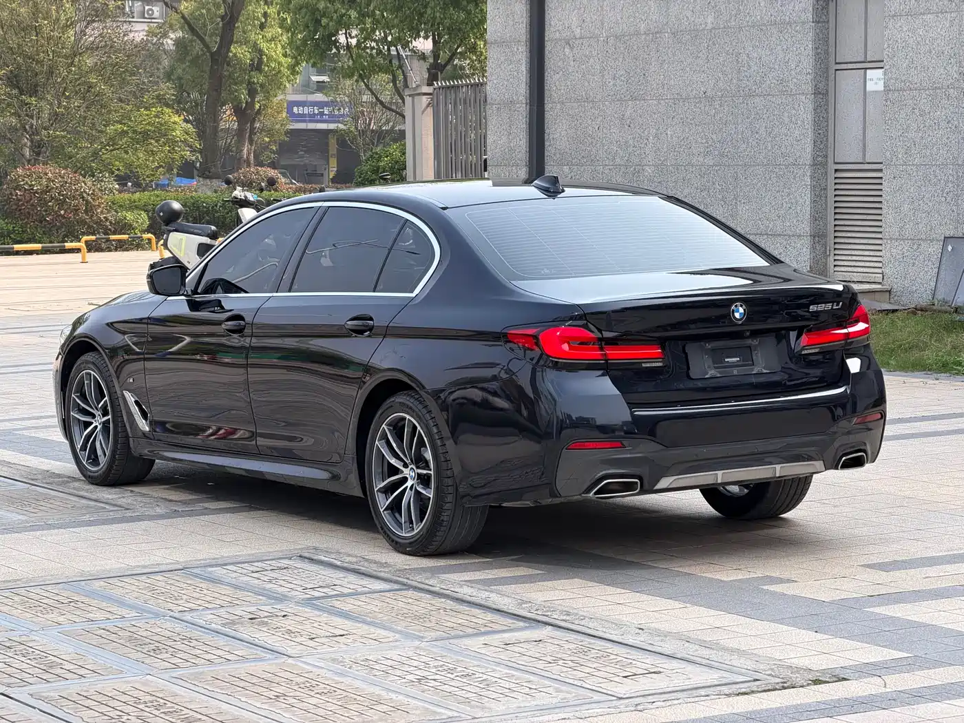 BMW 5 Series 2021 Facelift 525Li M Sport Package фото 8