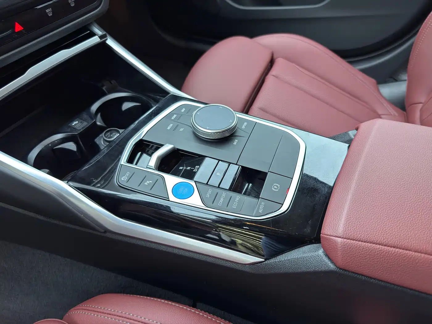 BMW i4 2023 eDrive40 фото 14