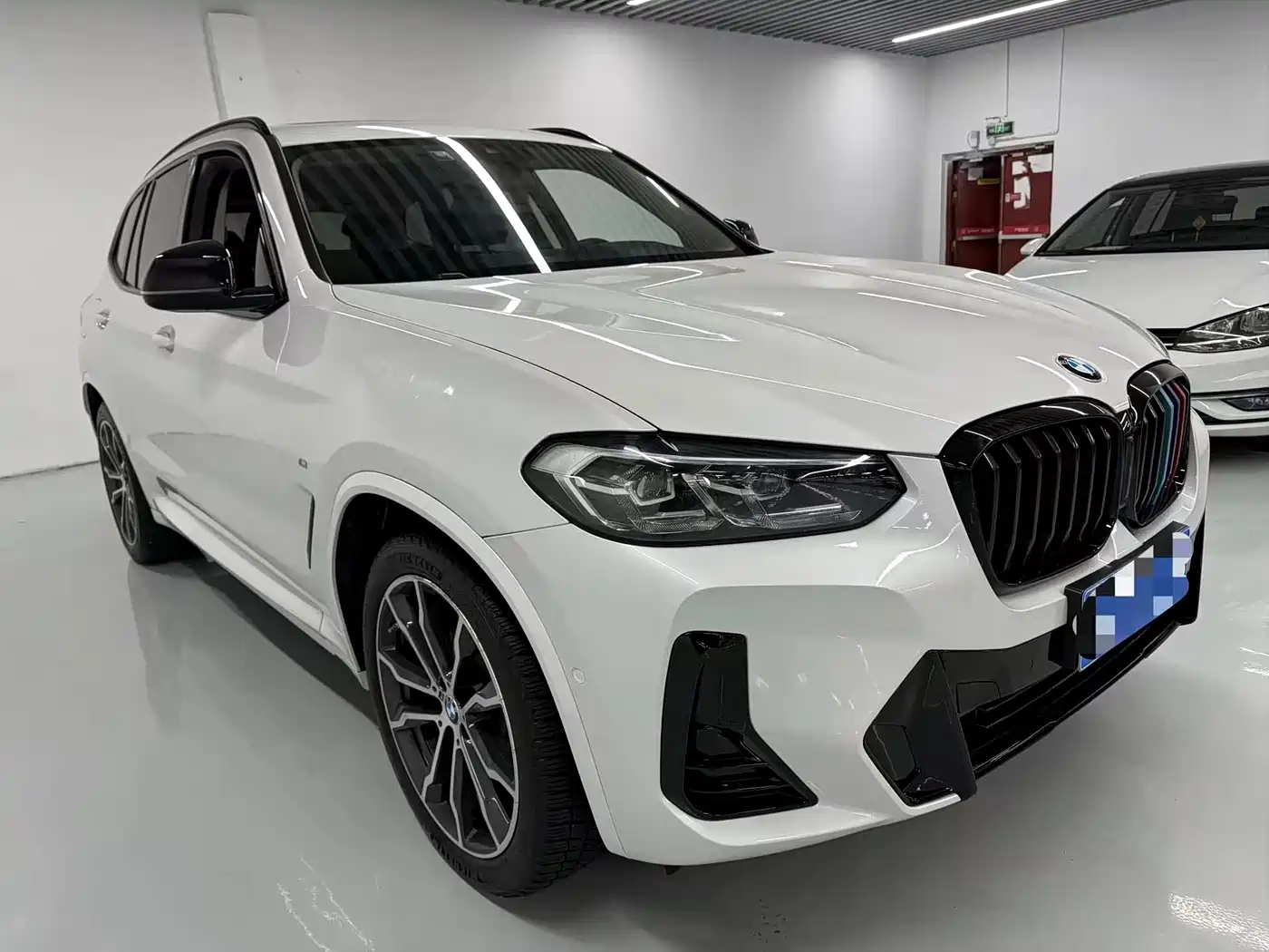 BMW X3 2022 xDrive30i Leading M Night Package фото 3