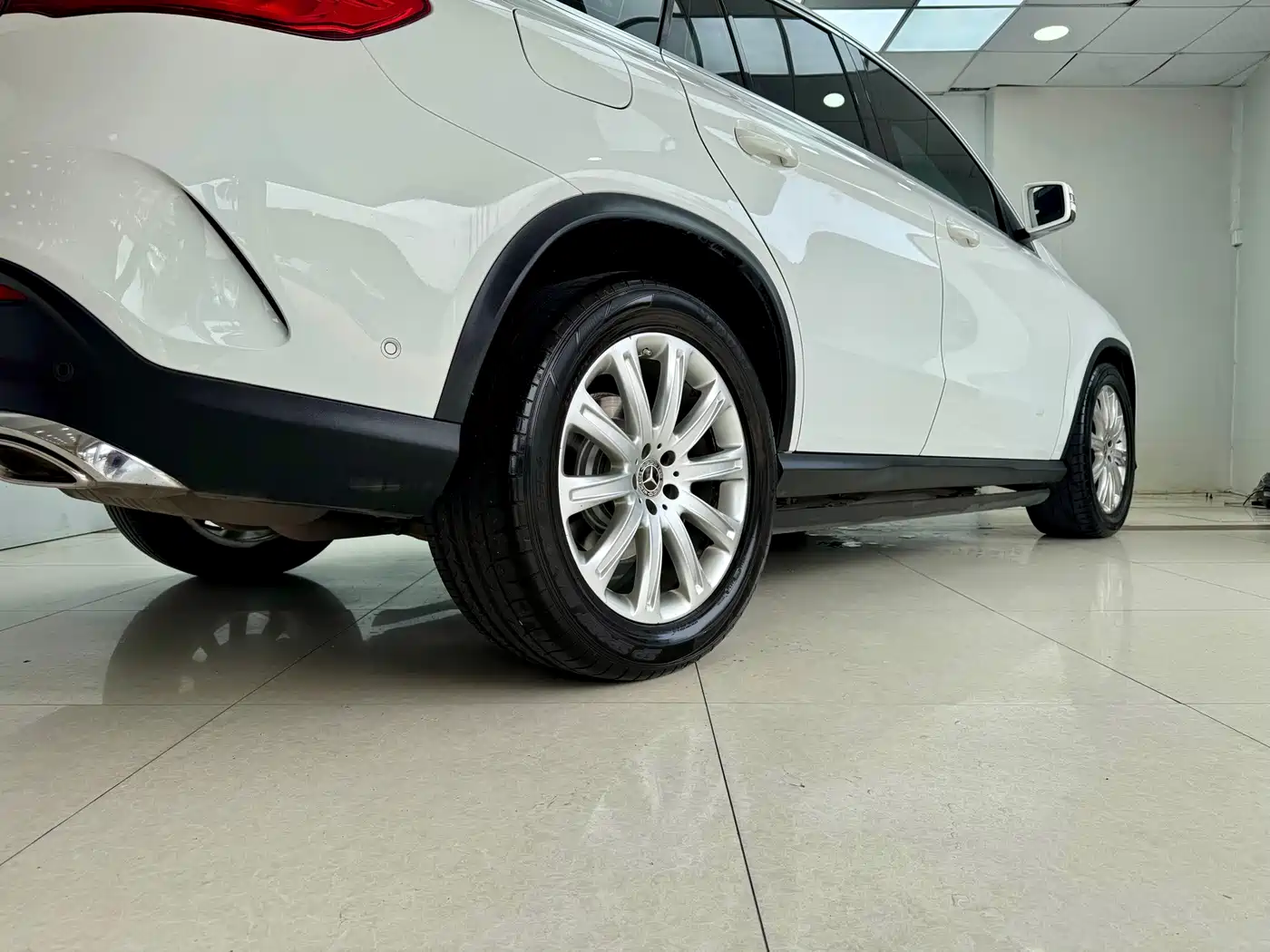Mercedes-Benz GLE Coupe 2017 2017 GLE 320 4MATIC Coupe SUV