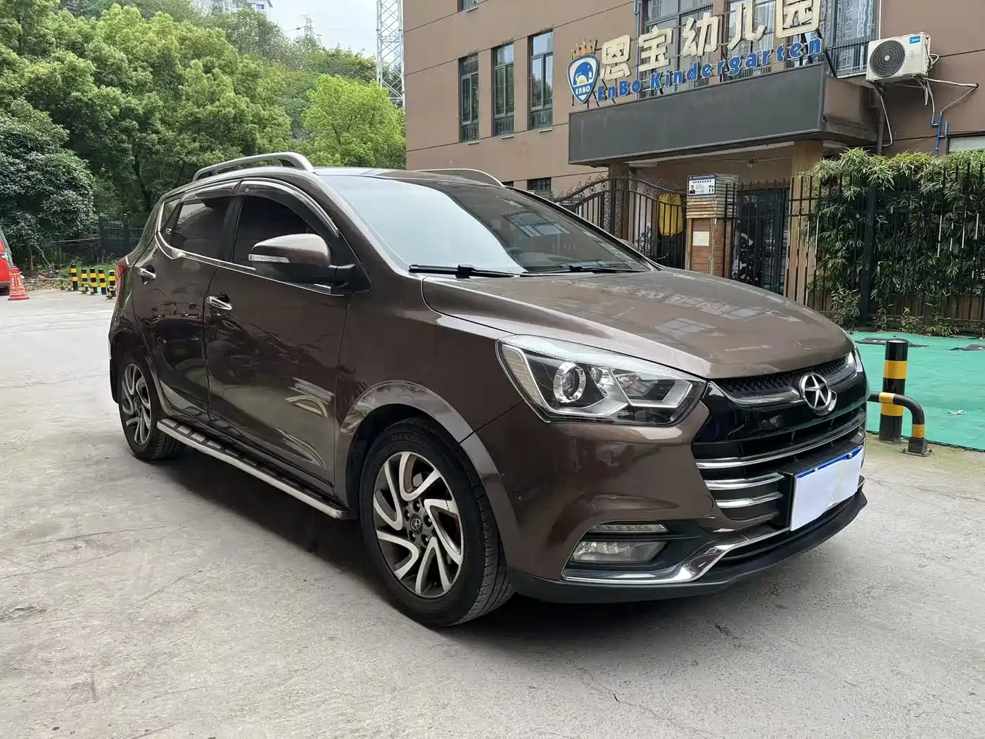 JAC Motors Refine S2 2015 2015 1.5L CVT Luxury Smart
