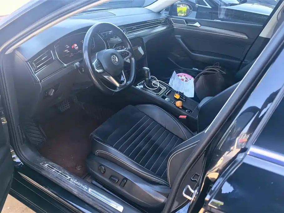 Volkswagen Magotan 2020 330TSI DSG Luxury фото 9