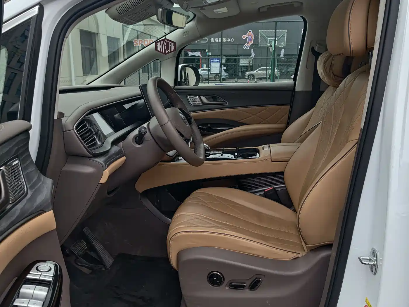 Denza D9 2022 DM-i 970 AWD Flagship фото 4