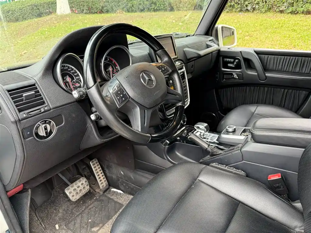 Mercedes-Benz G-Class AMG 2013 AMG G 63 фото 7