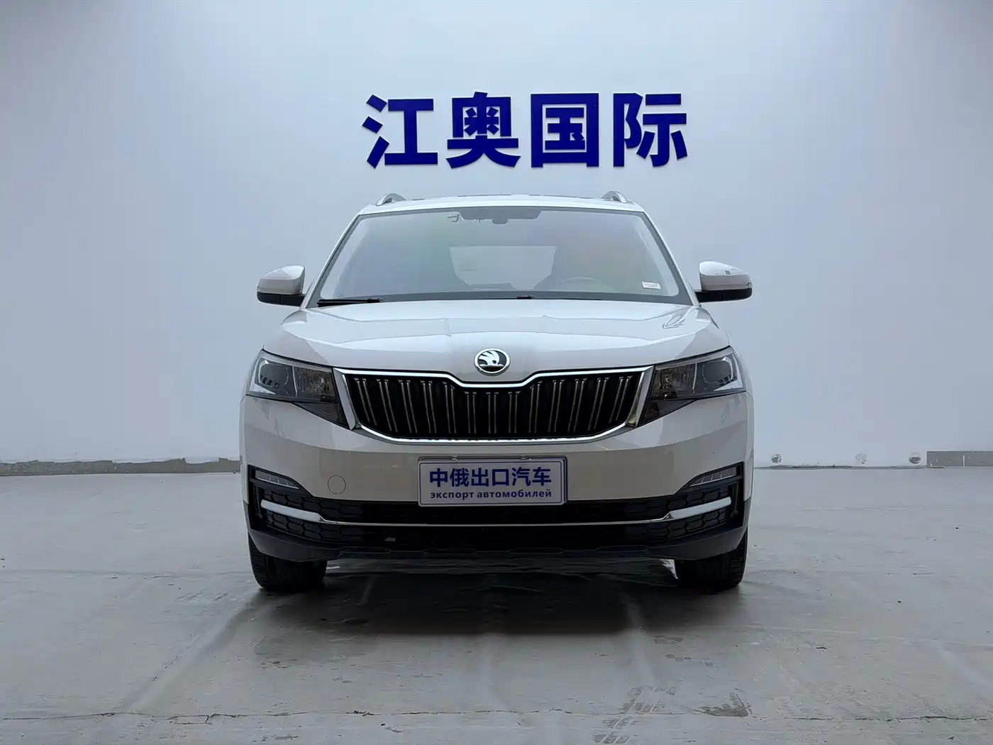 Škoda Kamiq 2022 1.5L Automatic Comfort Edition фото 2