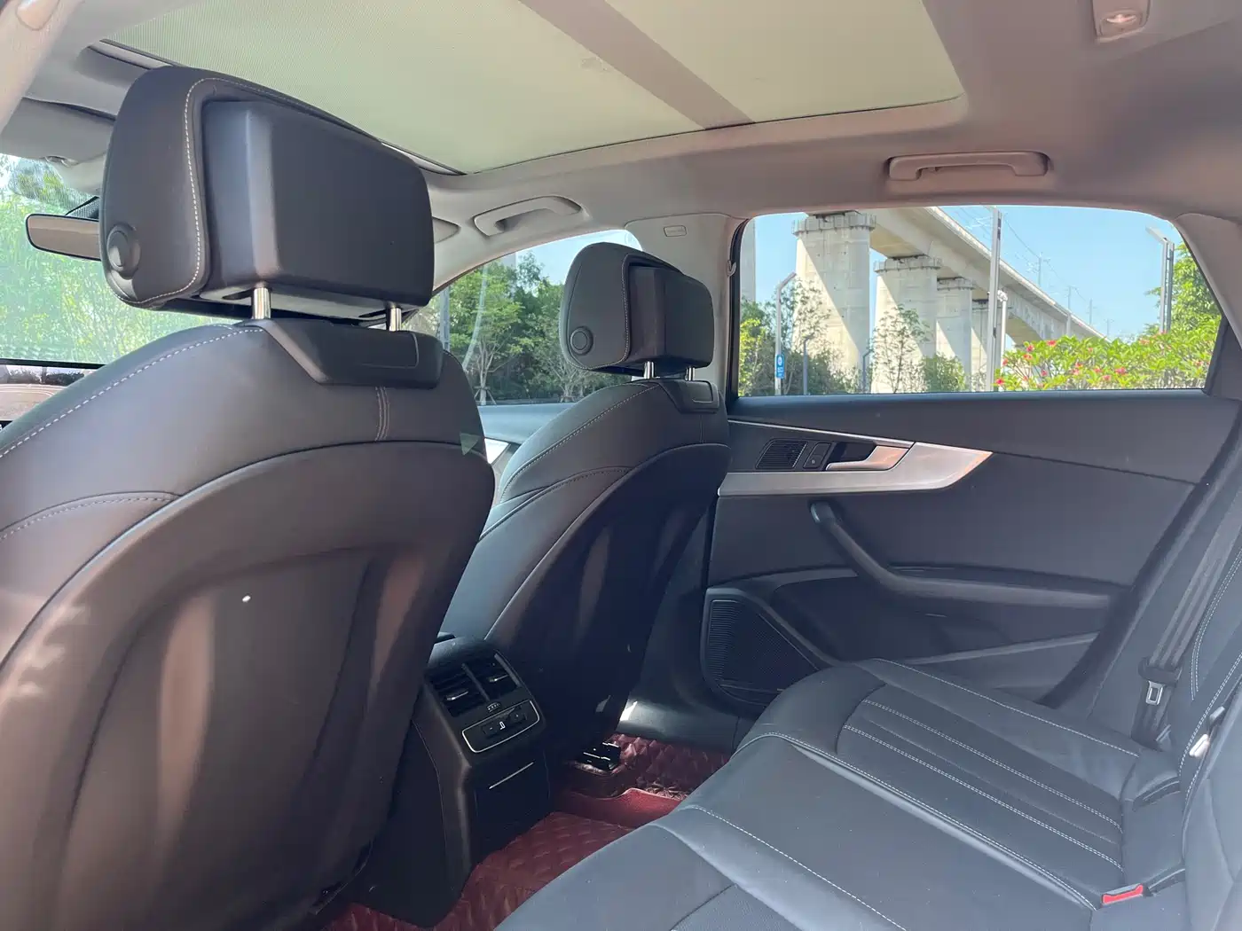 Audi A4L 2022 40 TFSI Luxury Dynamic фото 6
