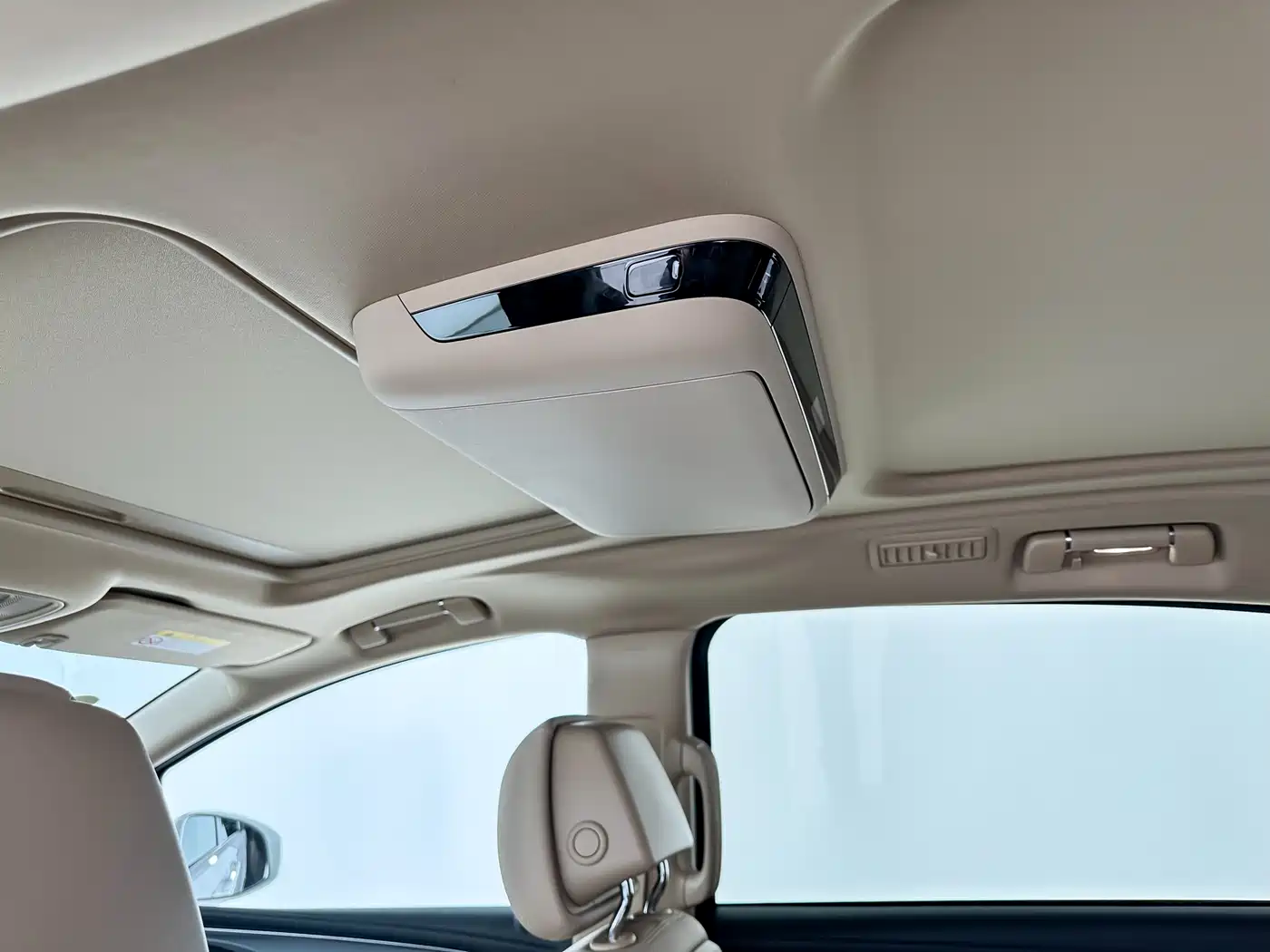 Buick GL8 New Energy 2025 Land Honor Premium Edition 7-Seater фото 15