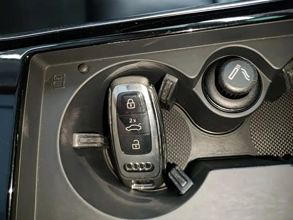 Audi A8 2019 Facelift Plus A8L 50 TFSI quattro Comfort фото 9