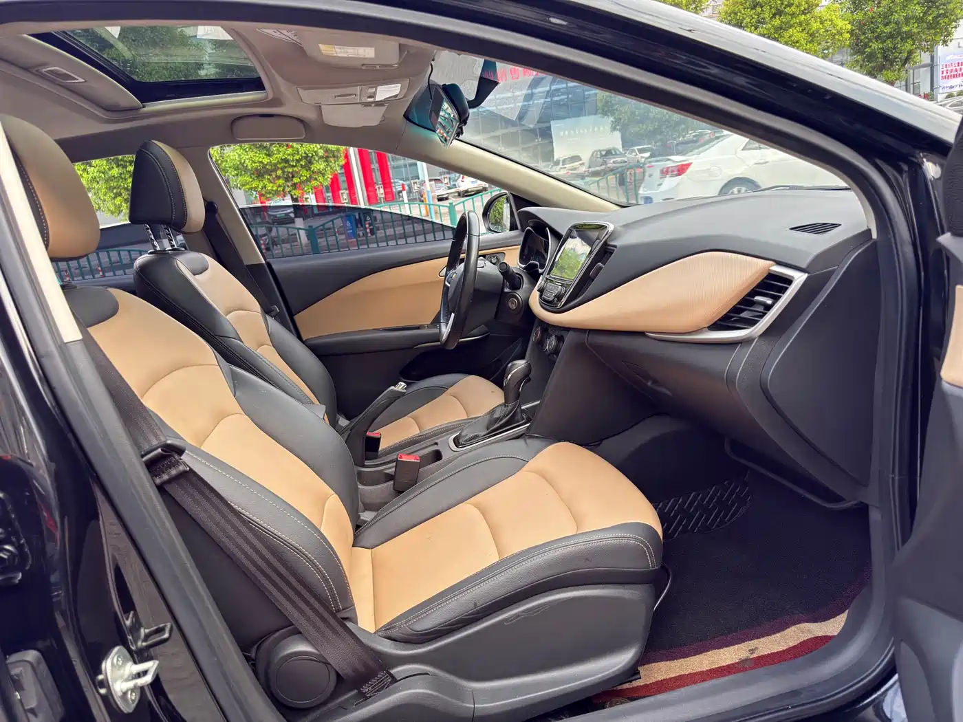 CHEVROLET CRUZE