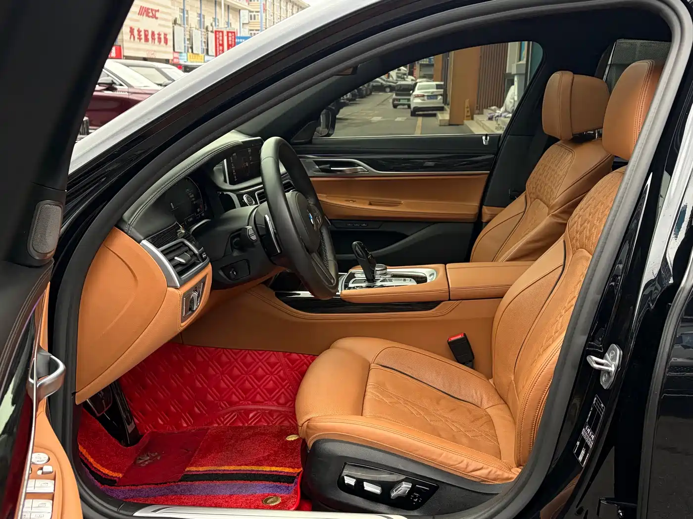 BMW 7 Series 2019 740Li Leading M Sport Package фото 16