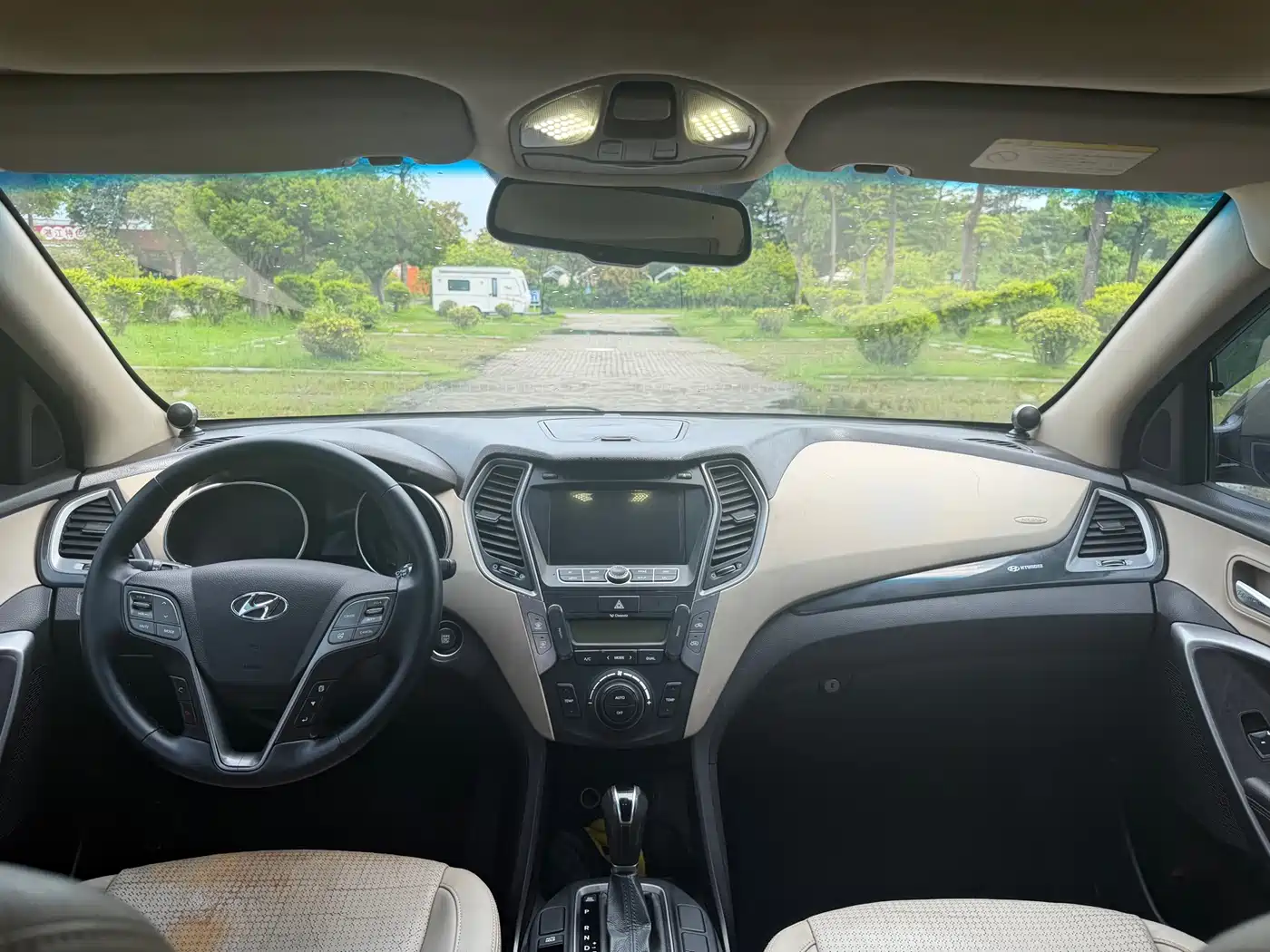 Hyundai Santa Fe 2013 Model 2.4L Automatic 4WD Smart фото 12
