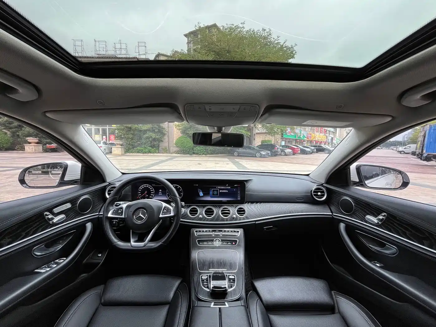 Mercedes-Benz E-Class 2016 E 200 L Sport Type фото 5
