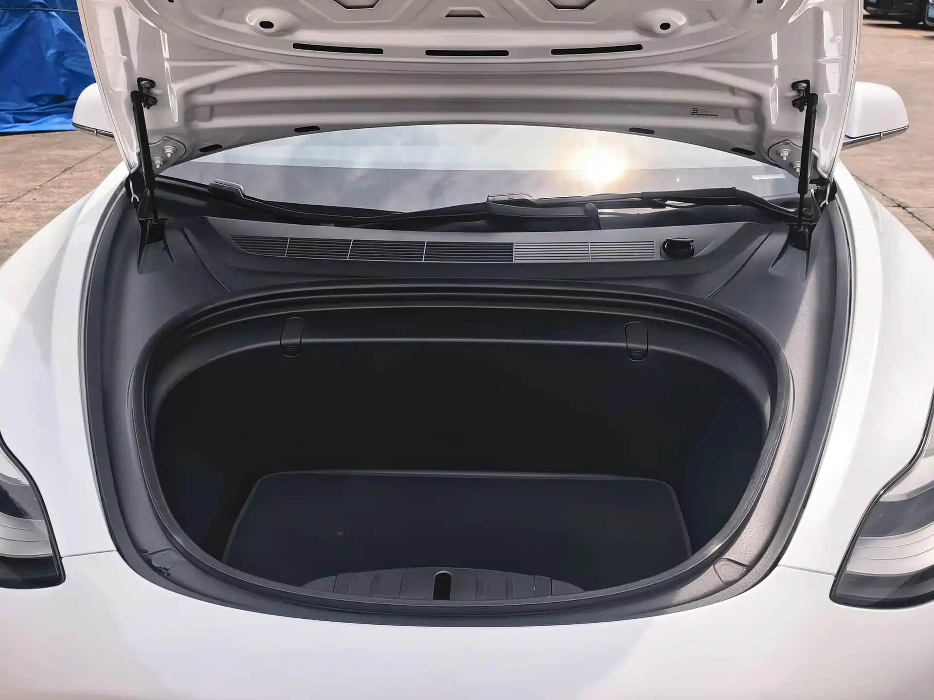 Фото 16 - Tesla Model 3 (Import)