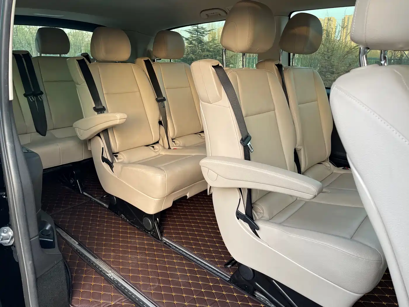 Mercedes-Benz Vito 2021 2.0T Elite 9-Seater фото 12