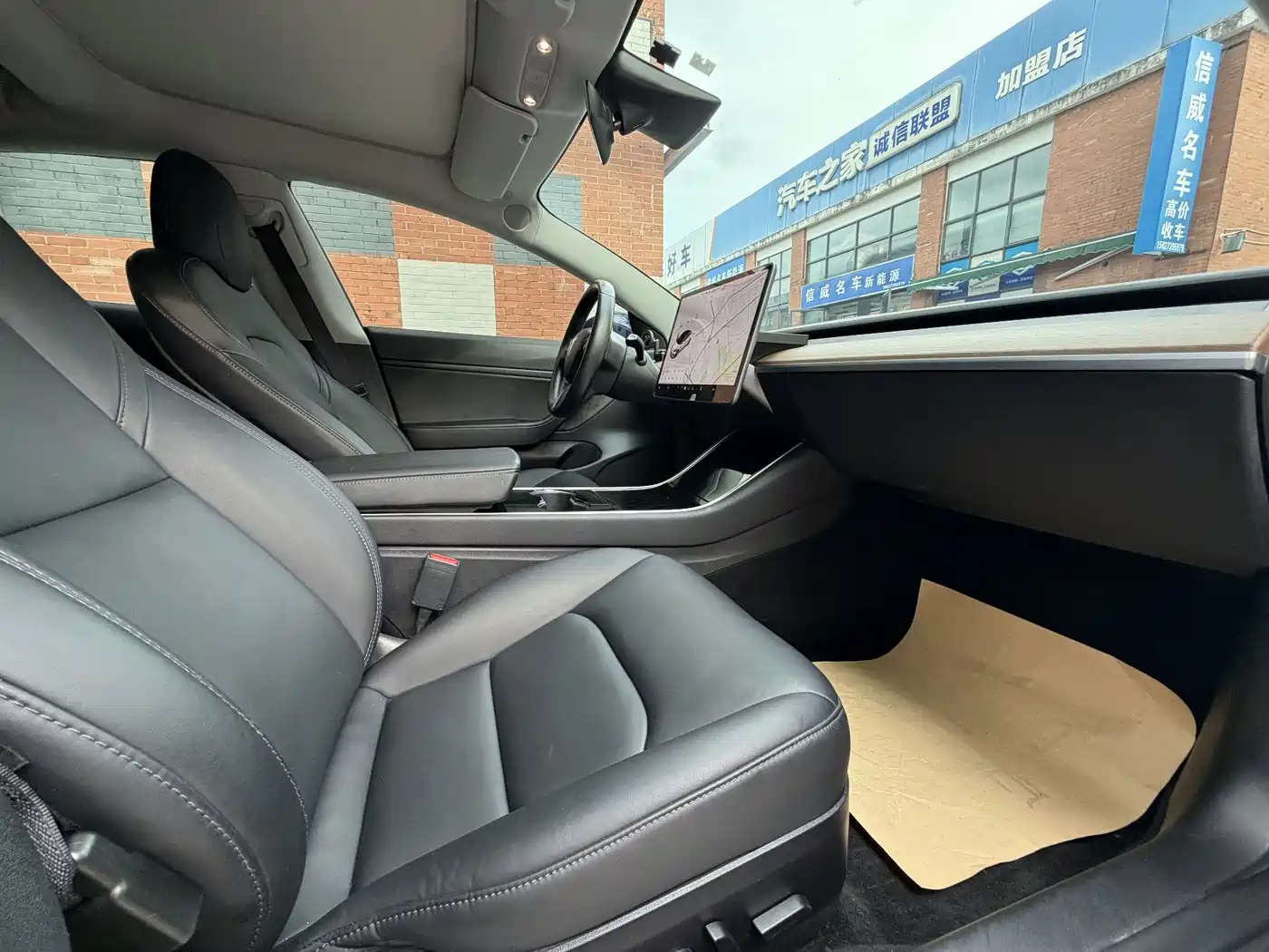 Tesla Model 3 (Import) 2019 2019 Long Range RWD Version