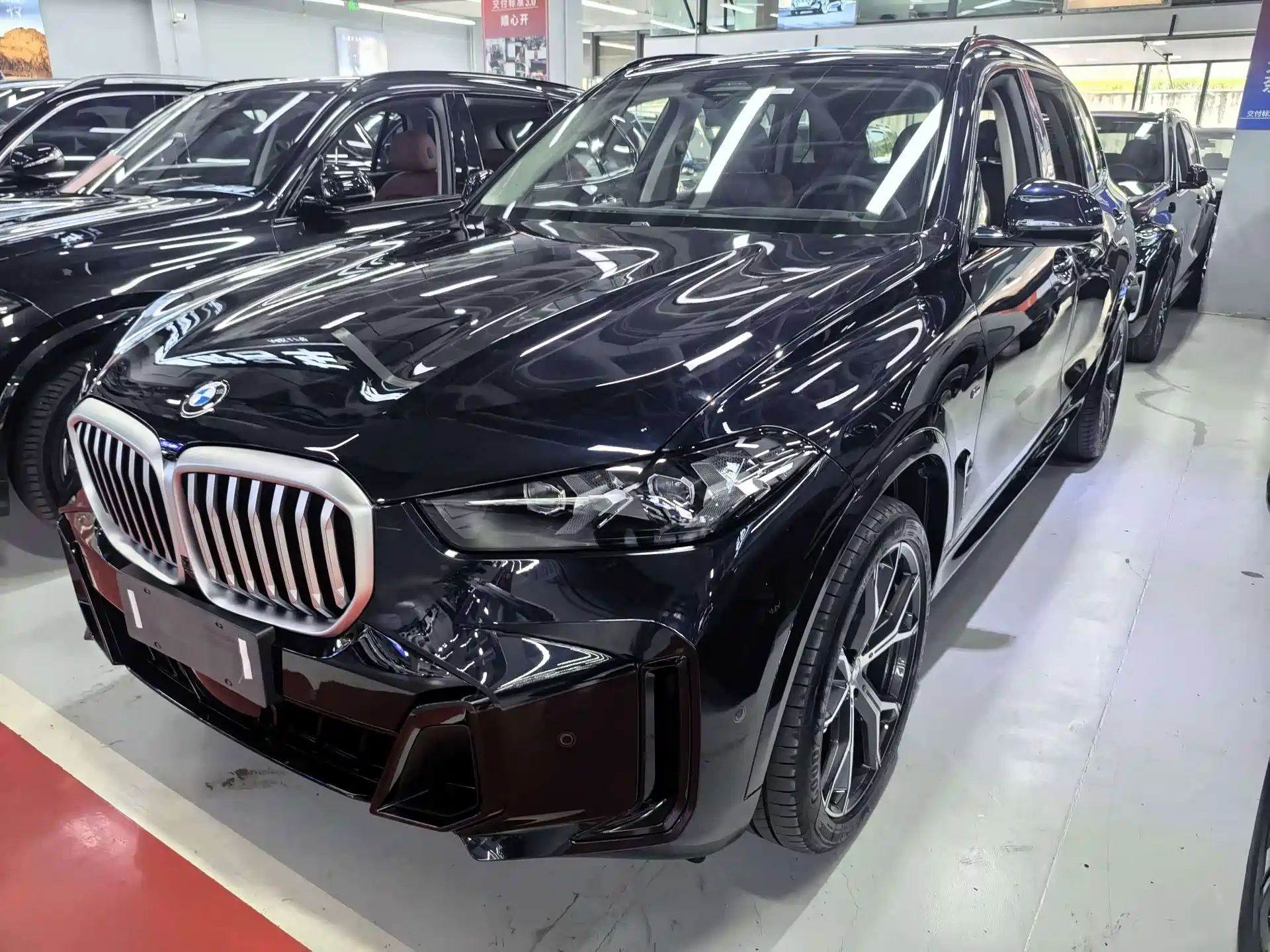 Фото 1 - BMW X5